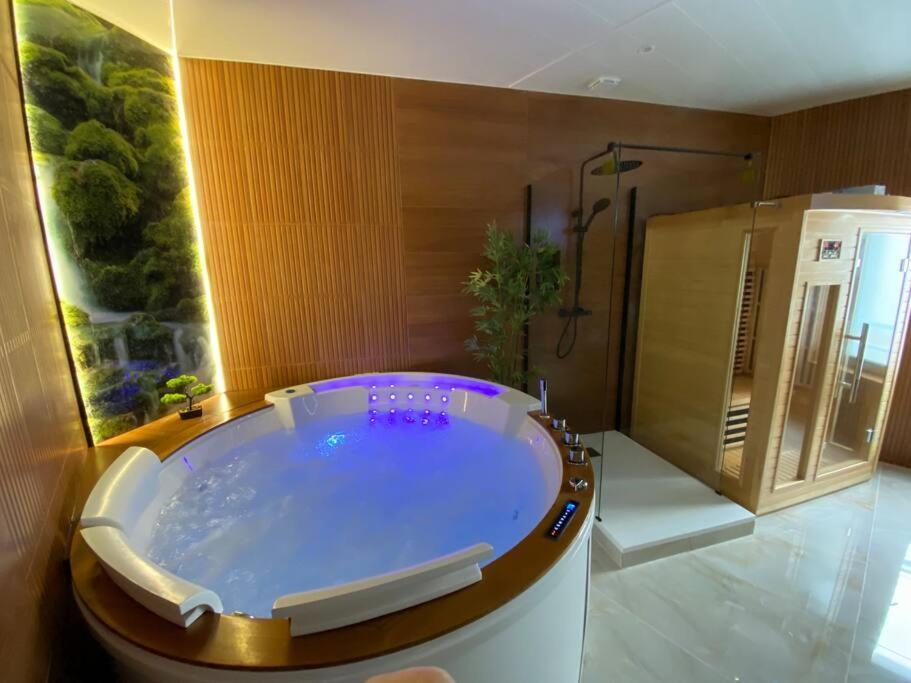 Esprit Bali ....Love Spa, Sauna De Luxe A Miluza Zewnętrze zdjęcie